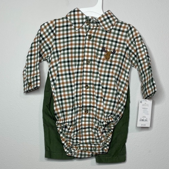 (2) Little Boys Outfits - Just one you by Carters - Picture 6 of 10